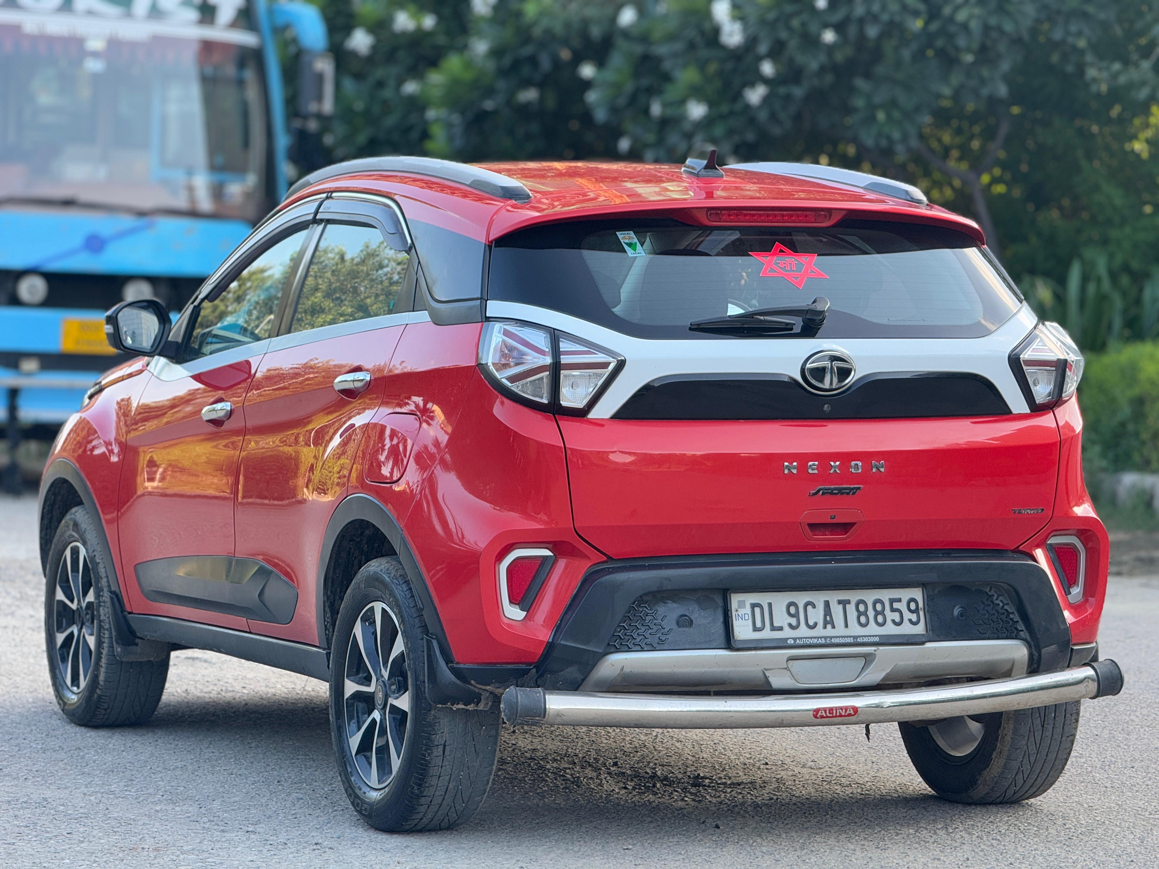 Tata NEXON XZ+  2020 - Image 2