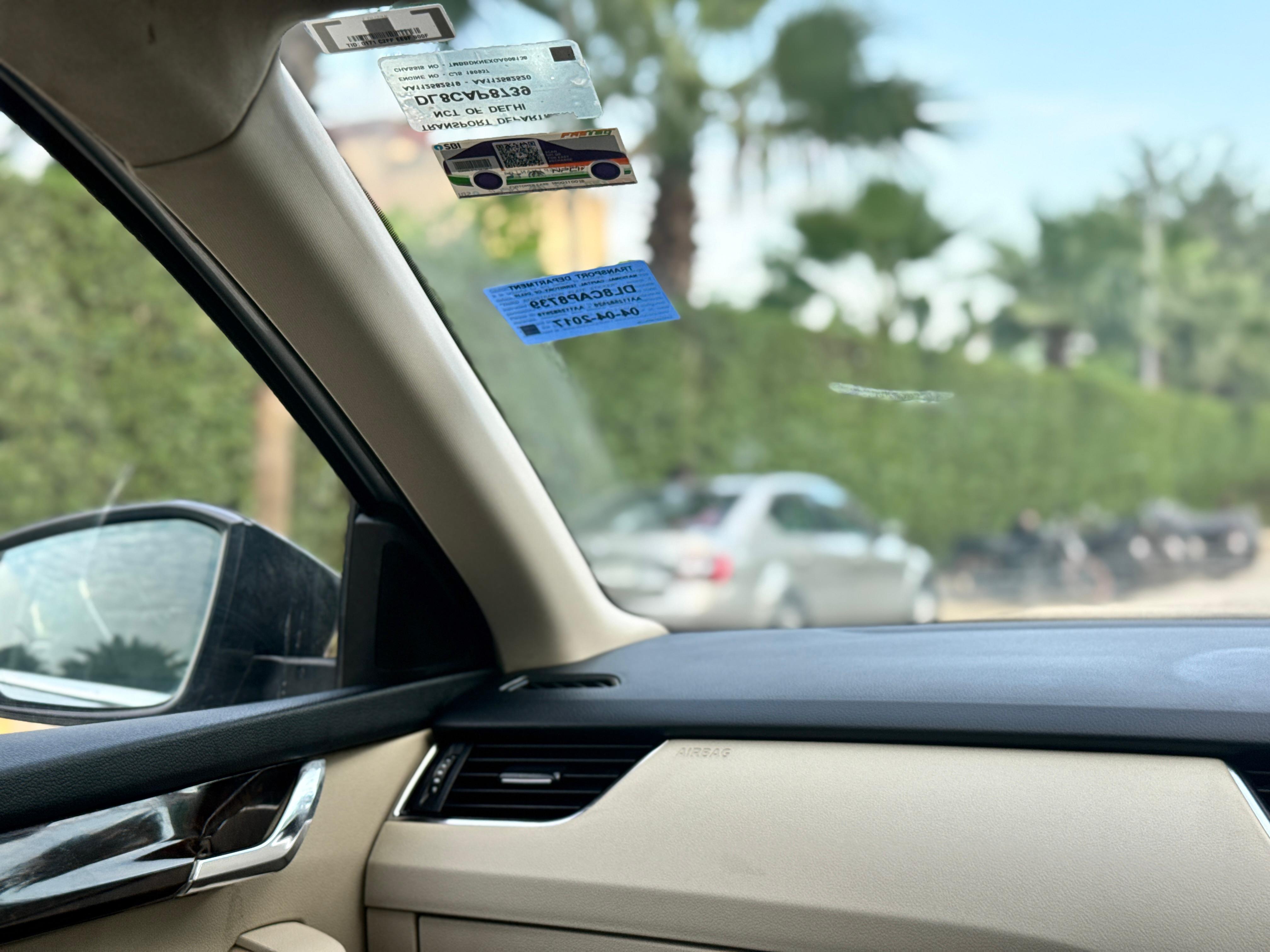 Skoda OCTAVIA STYLE PLUS  2017 - Image 10